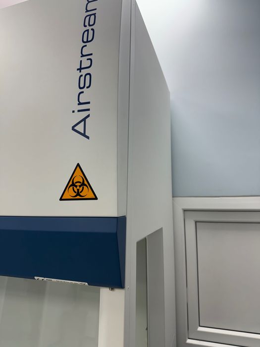 Ламинаран бокс с хепа филтри Airstream Клас II 1.2 m