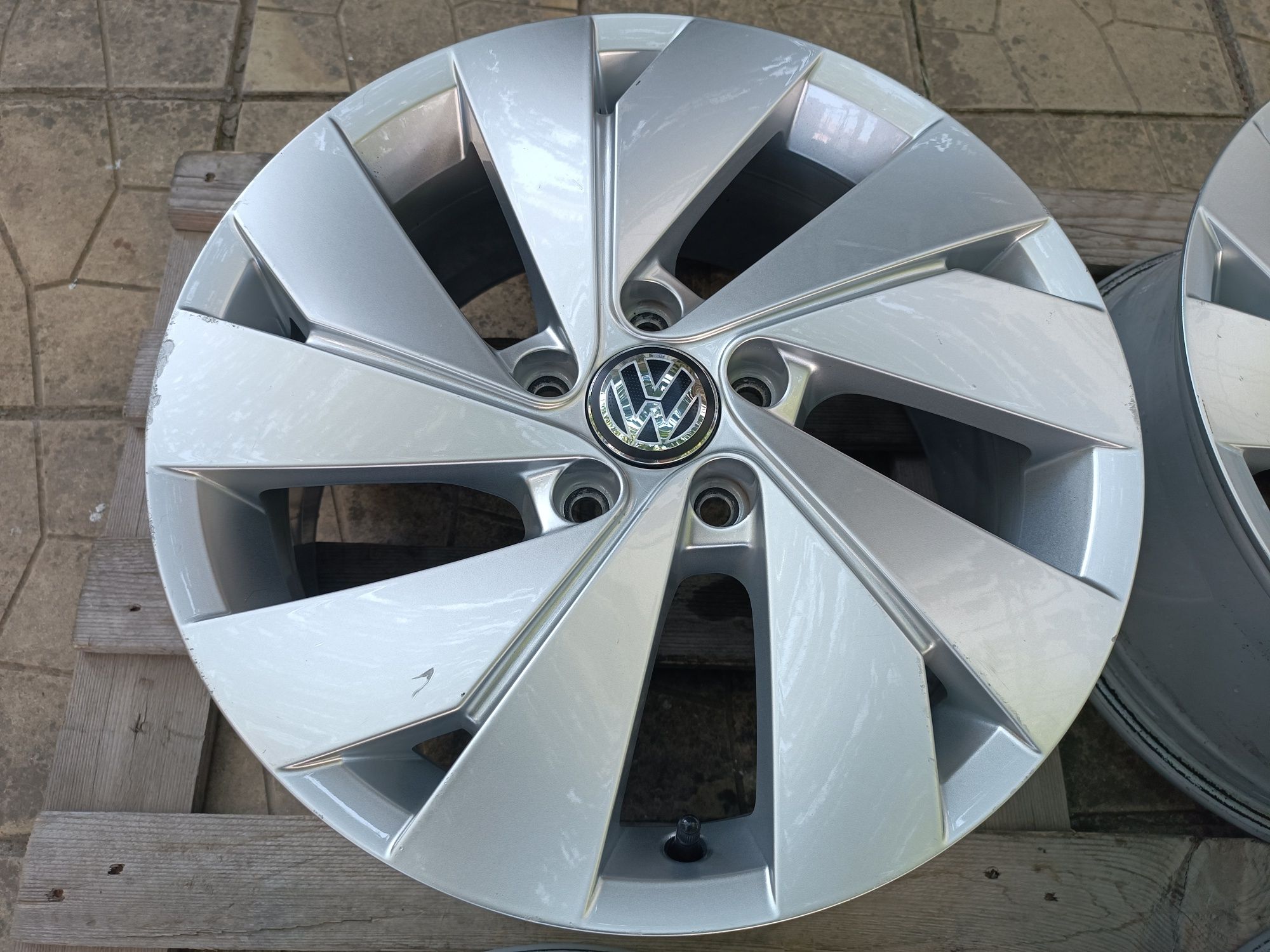 Лети джанти 17ки 5х112 VW