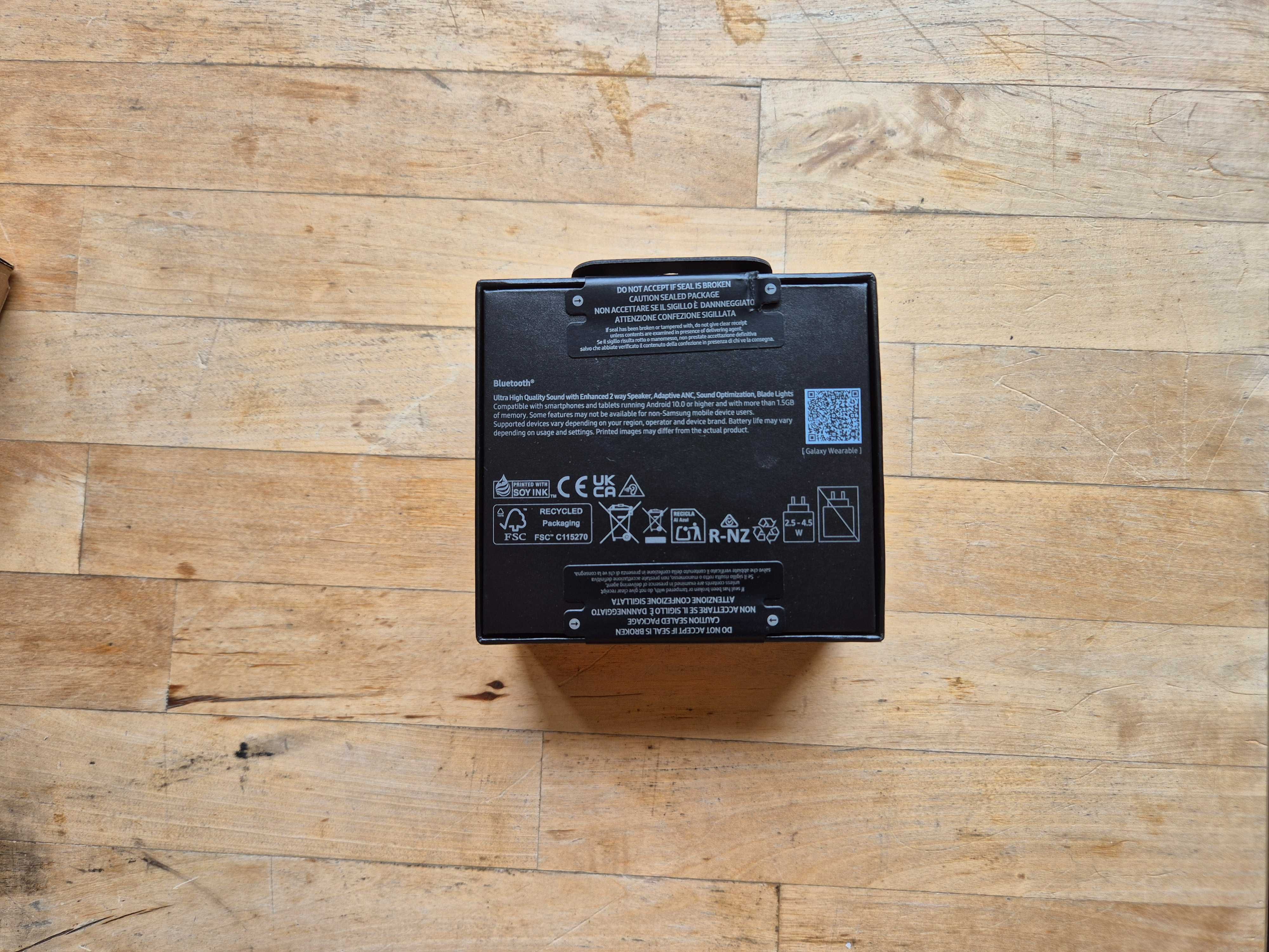 Продавам Samsung Galaxy Buds 3 Pro Silver - Неотваряни