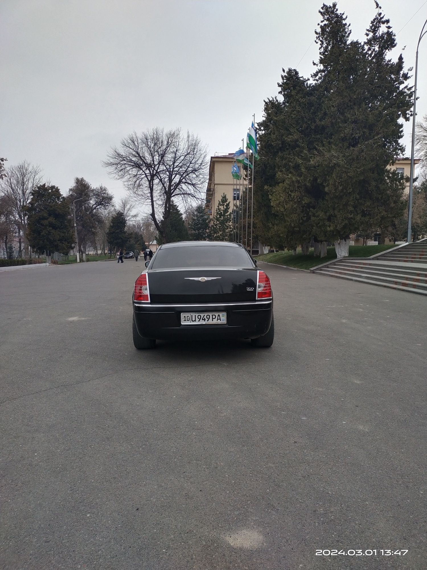 Крайслер 300с 2005йл
