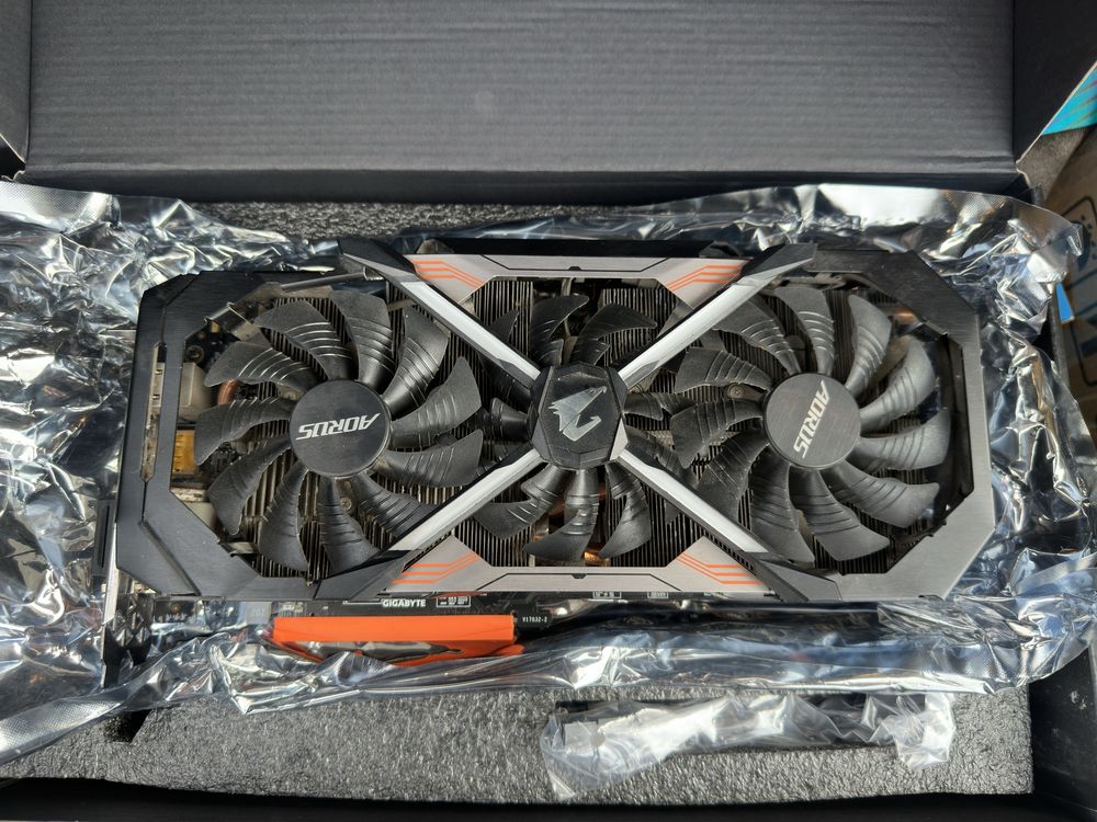 Gigabyte Aorus GTX1080ti 11GB