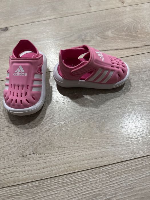 Детски сандали adidas