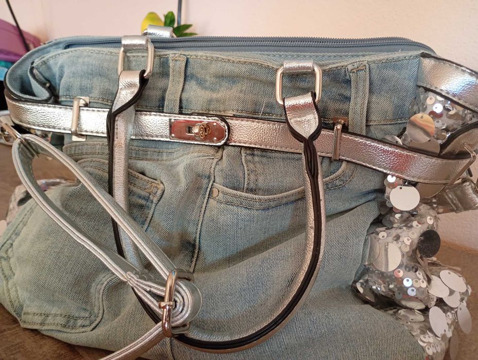 Красива дънкова чанта