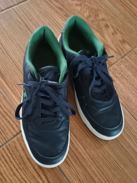 Vând sneakers Champion băieți 36