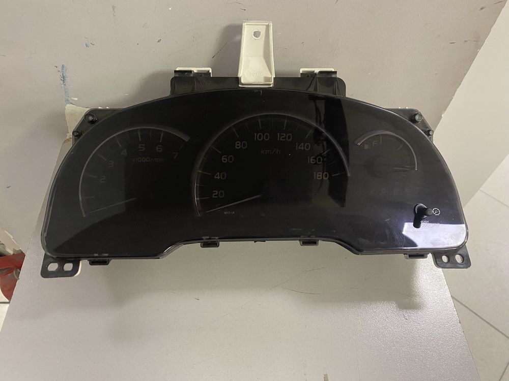 Оптитрон Toyota Ipsum acm26/21