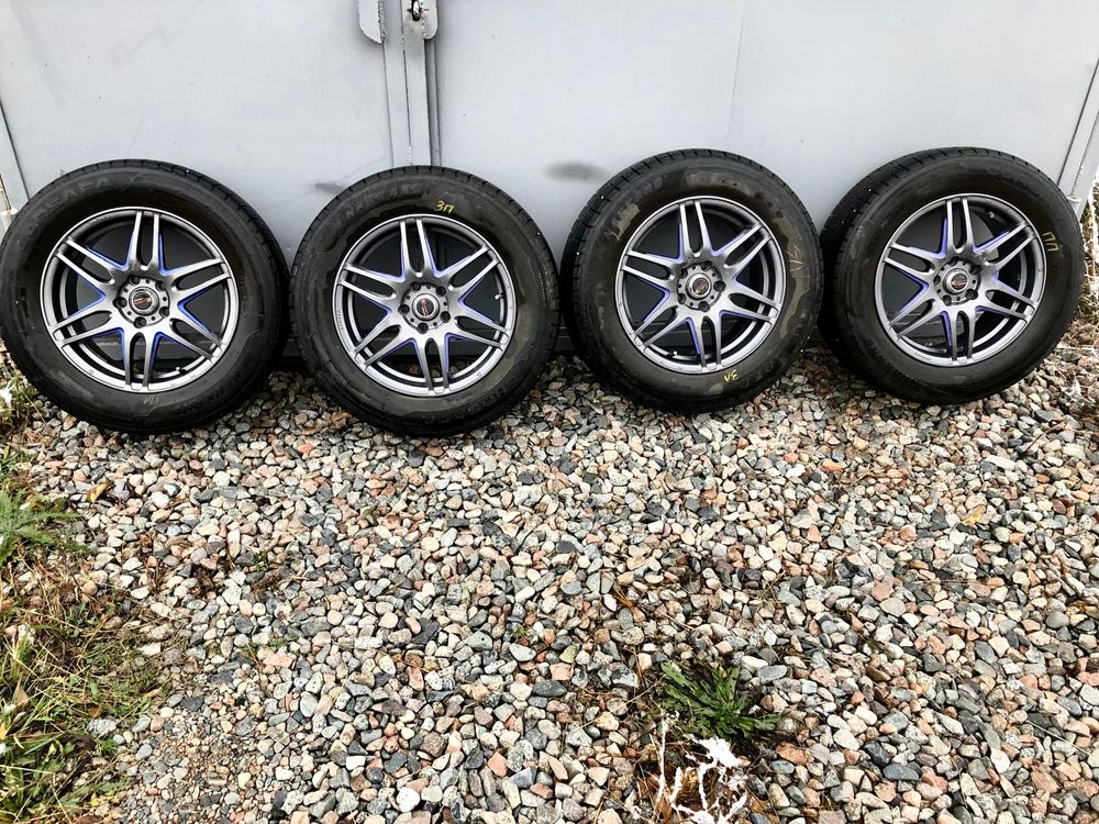 Диски R17  5 на 114.3