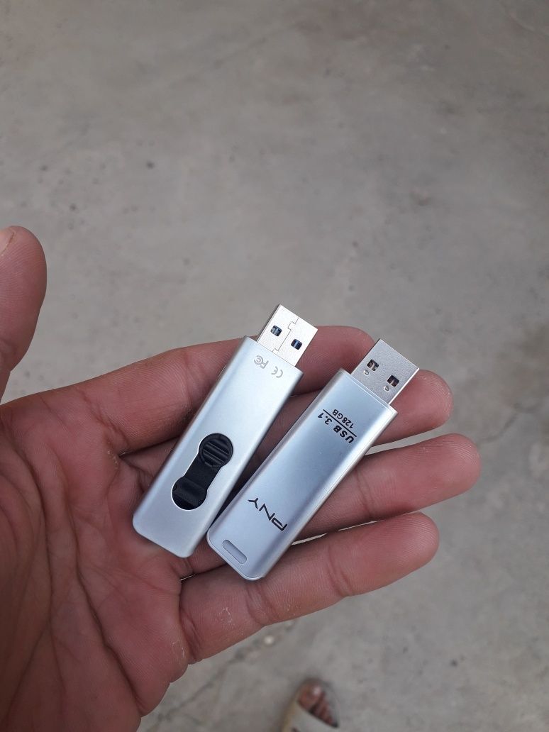USB- Fleshka 128gb