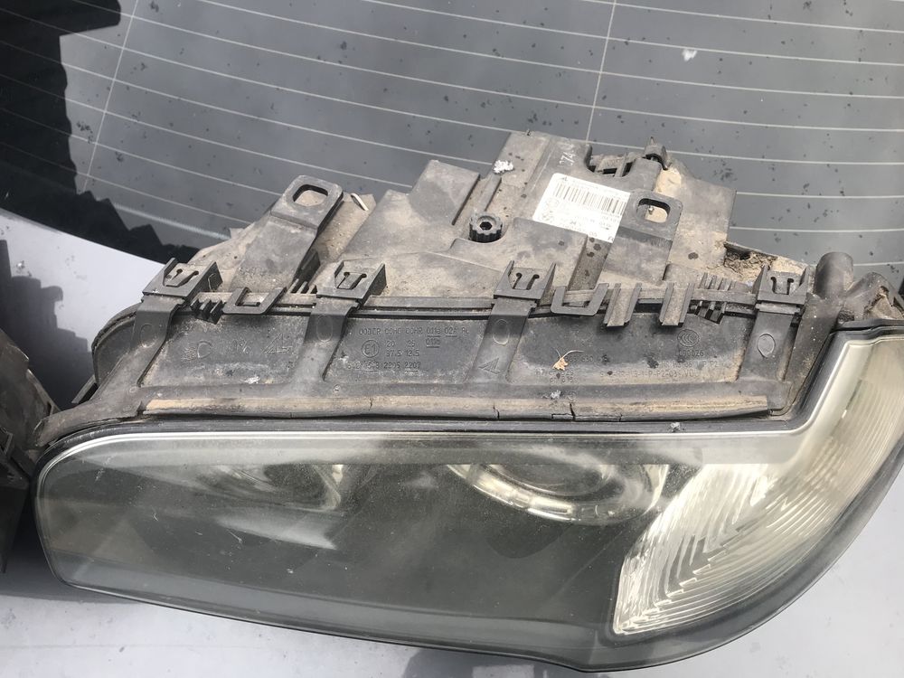 Far Faruri Bmw X3 E 83 Xenon 2006-2009