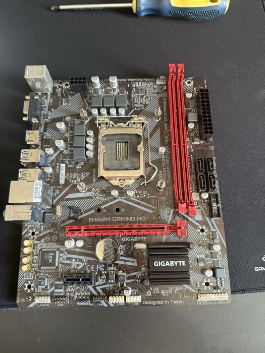 Gigabyte b460m gaming hd