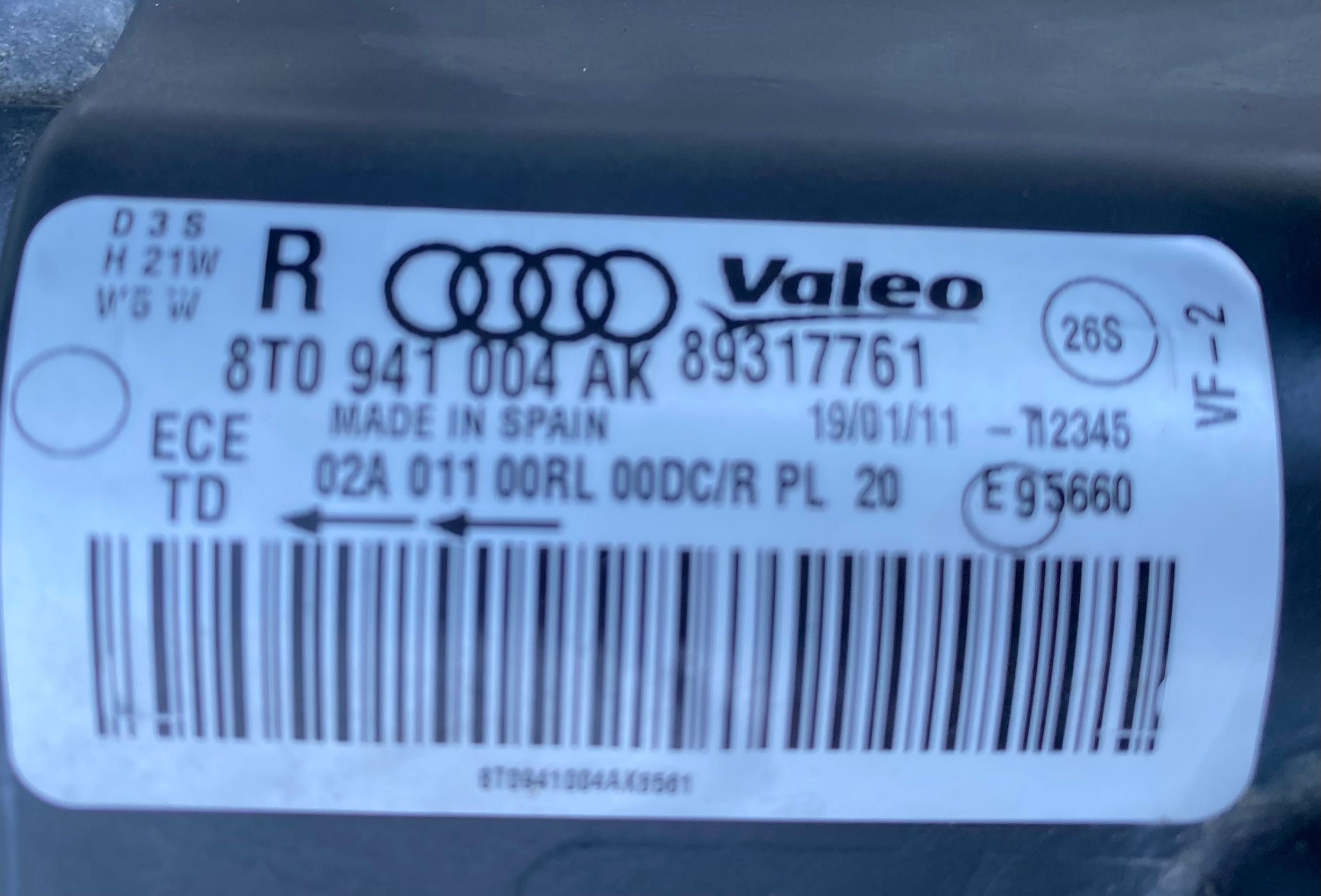 Фар far десен фарове за Ауди А5 Audi A5