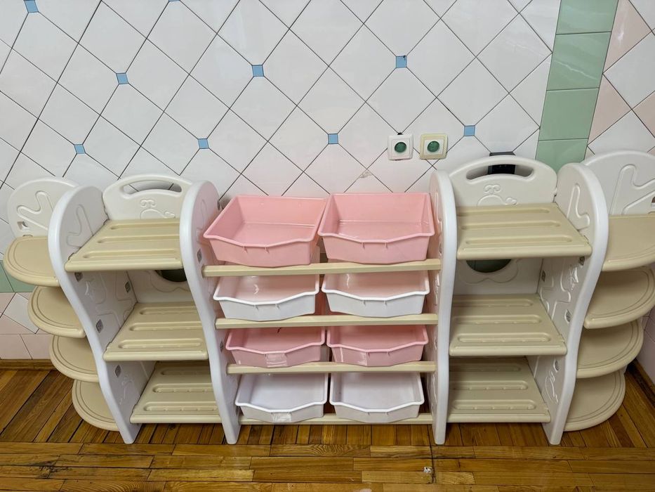 Полка для детских игрушек