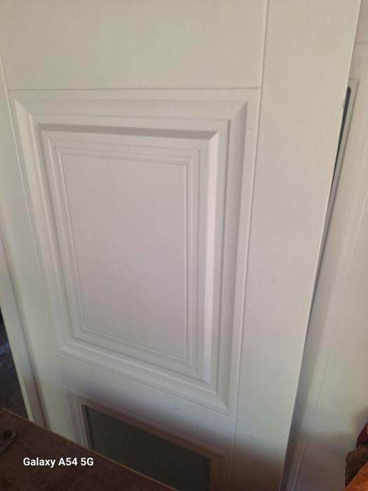 Двери новые межкомнатные