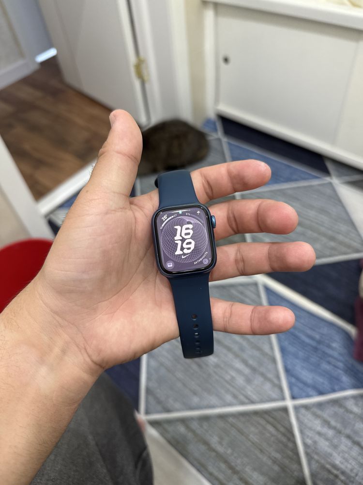 Apple Watch Series 7