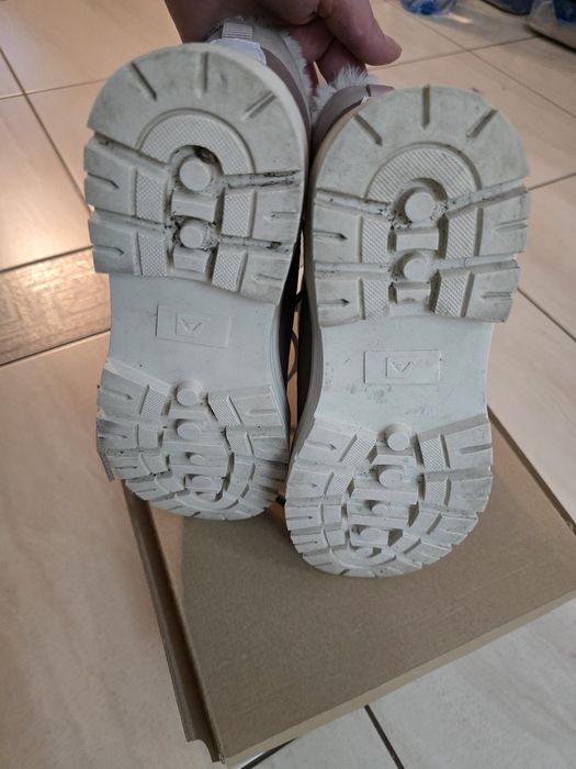 Ghete iarna imblanite pentru fete