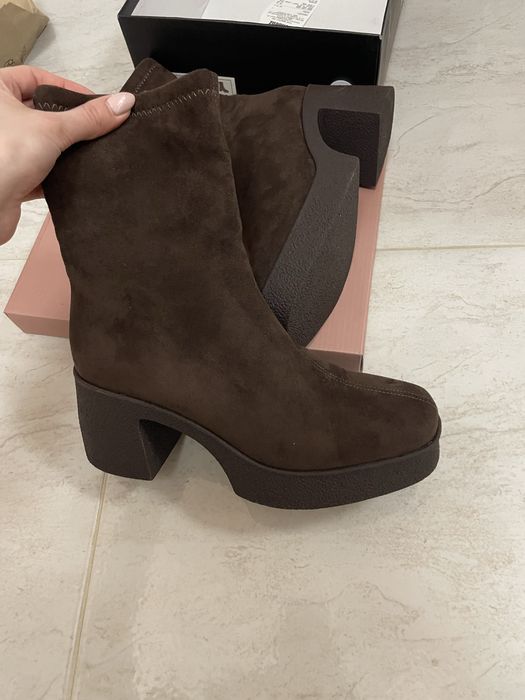 Кафяви велурени боти Tendenz