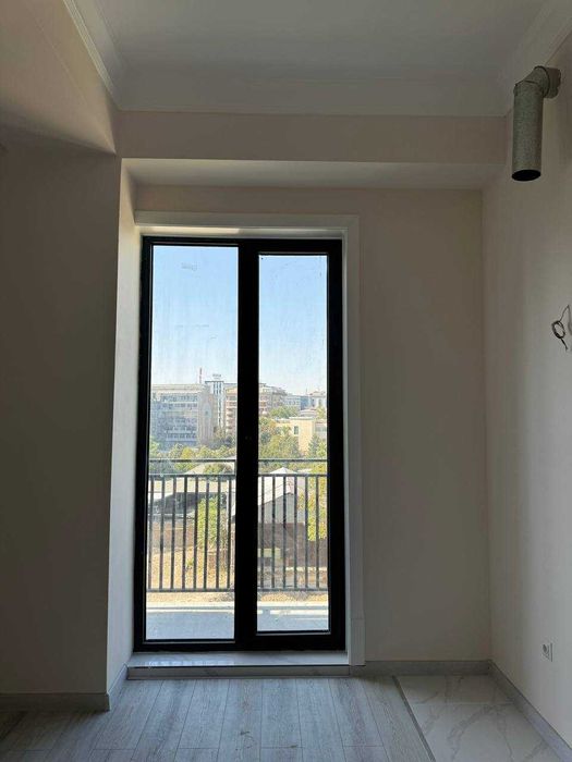 Продается 2 комнатная квартира на Ц1. В новостройке. 93000 у е