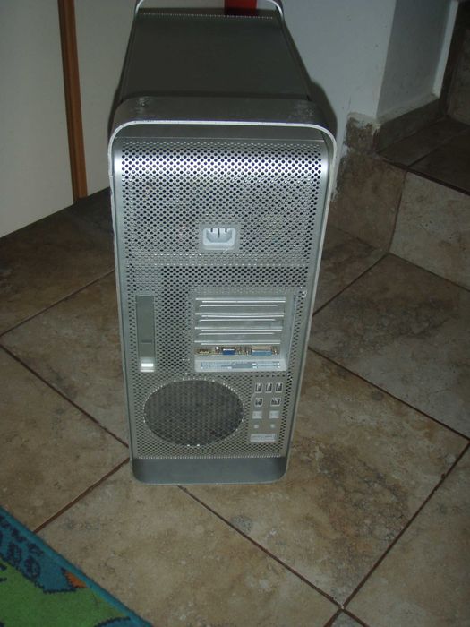 Apple MacPro 3.1 2 Intel Xeon E5462 HDD 484Gb RAM 8Gb nVidia 9500GT 1G