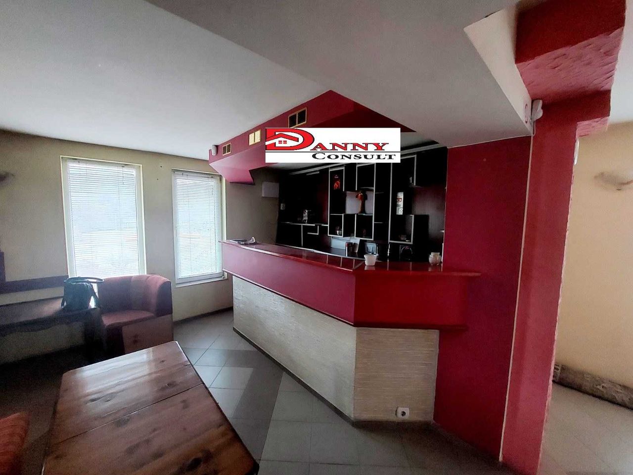 Продава се Хотел в Велико Търново, Акация - 454 кв.м за 406 €/кв.м - Снимка #14