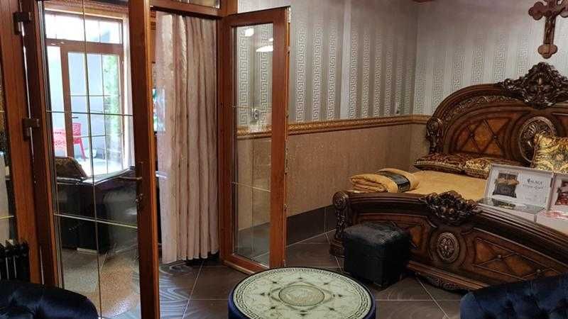 Тристаен имот в кв.Симеоново