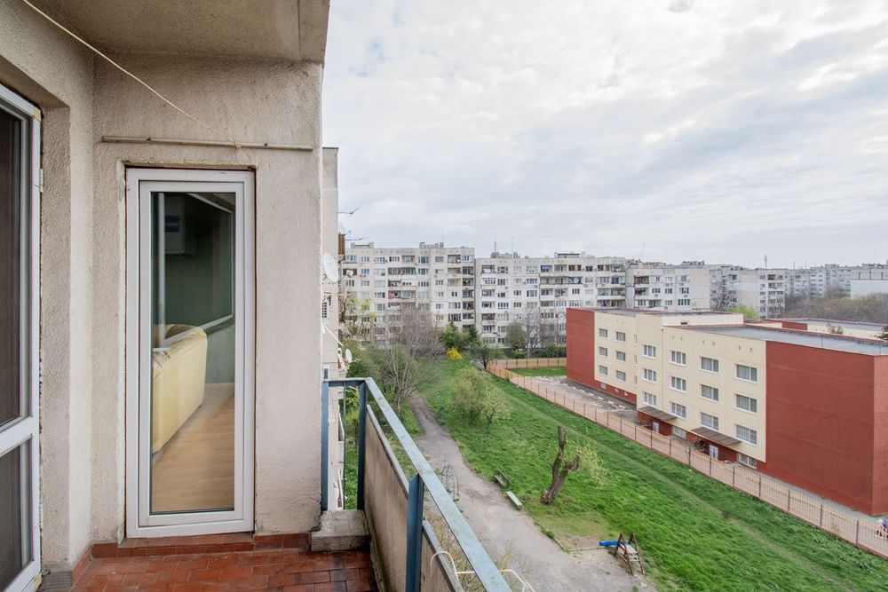 Продава се Тристаен апартамент в София, Люлин 8 - 88 кв.м за 2557 €/кв.м - Снимка #8
