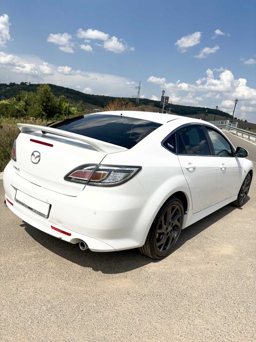 Vând Mazda 6 an 2011