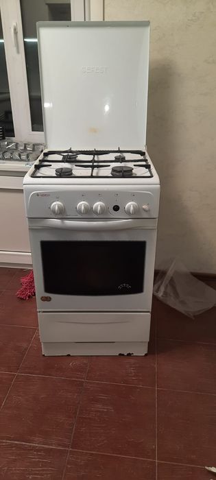 Продам газплиту Гефест