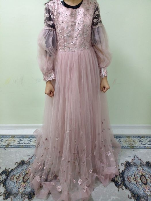 Kelin salom uchun ko'ylaklar