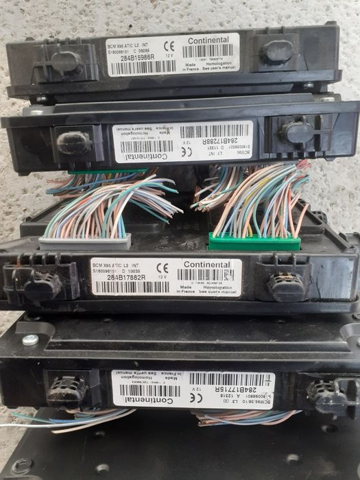 Calculator Modul Unitate Confort BSI Imobilizator Renault Scenic 3 1.5
