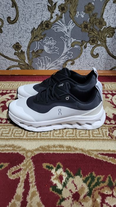 крассовки on claud yengi, новые