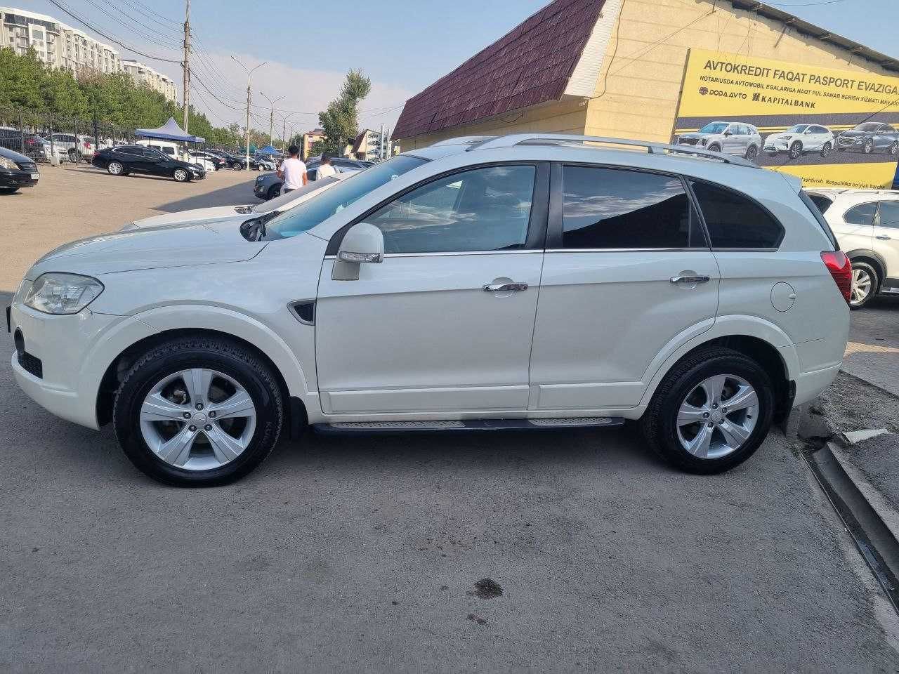 Captiva 1 avtomat sotiladi 2010 yil 210ming km probeg xolati zur