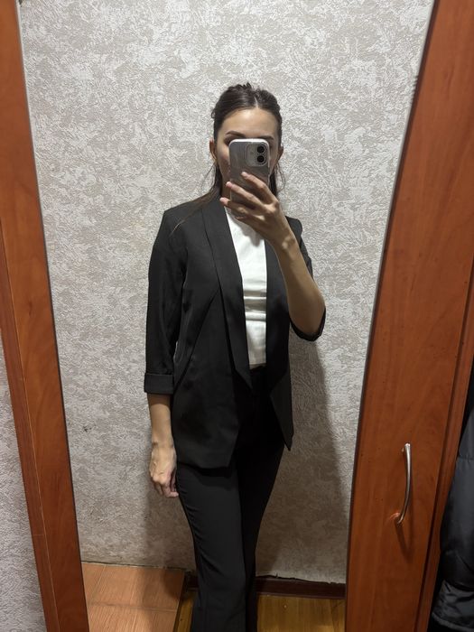 Продам брючный костюм можно по отдельности