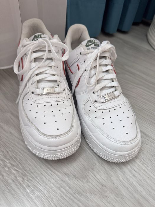 Оригинални маратонки Nike air force 1,номер 40