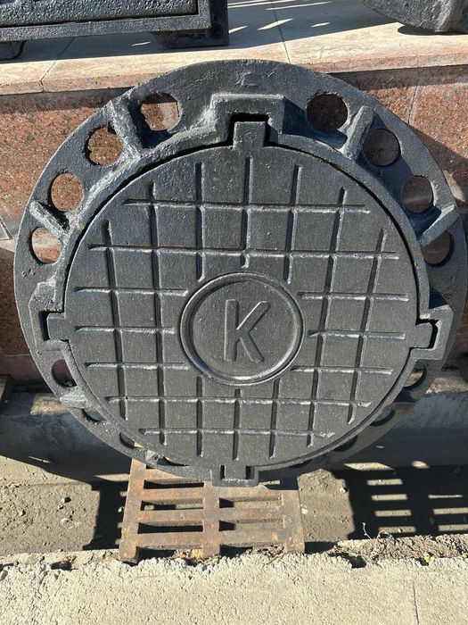 Чугунные люк.  Chugun lyuklar