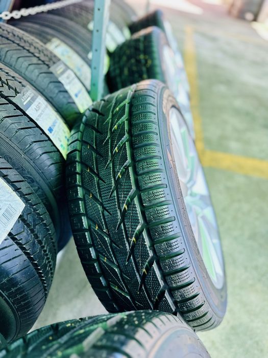 Jante Bmw 18 5x120 | F10 F-uri | 235/45 R18 98H XL | Toyo M+S Oferta