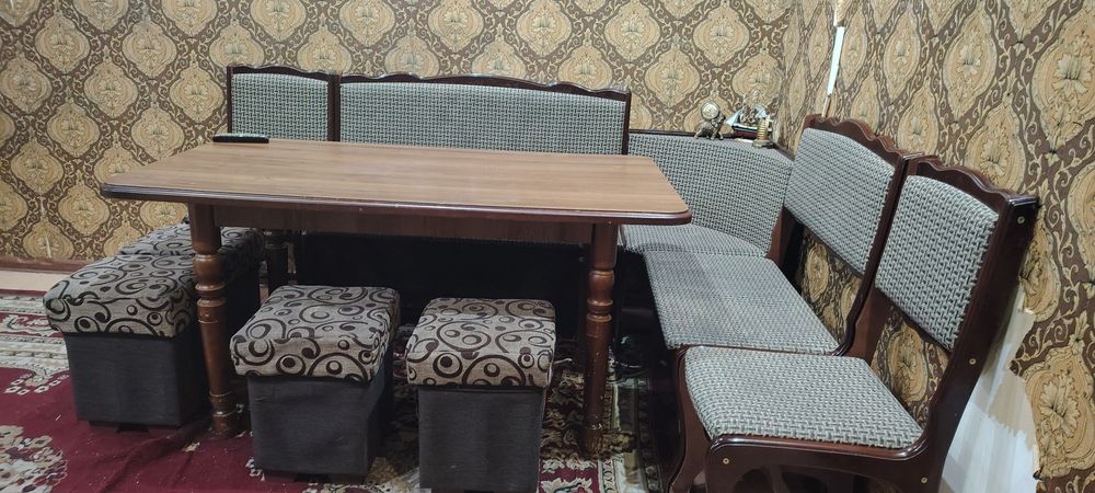 Ugalok sotiladi b/u holati yahshi