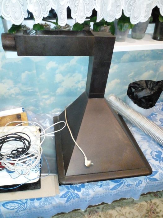 Вытяжка для кухни рабочая