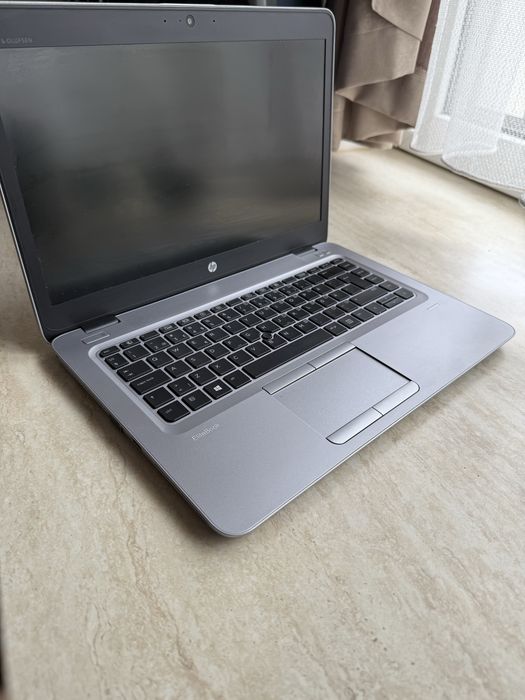 HP EliteBook 745 G4