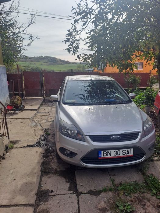 Vând sau schimb ford focus 1.6 diesel