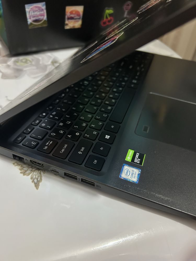 Ноутбук acer aspire 7