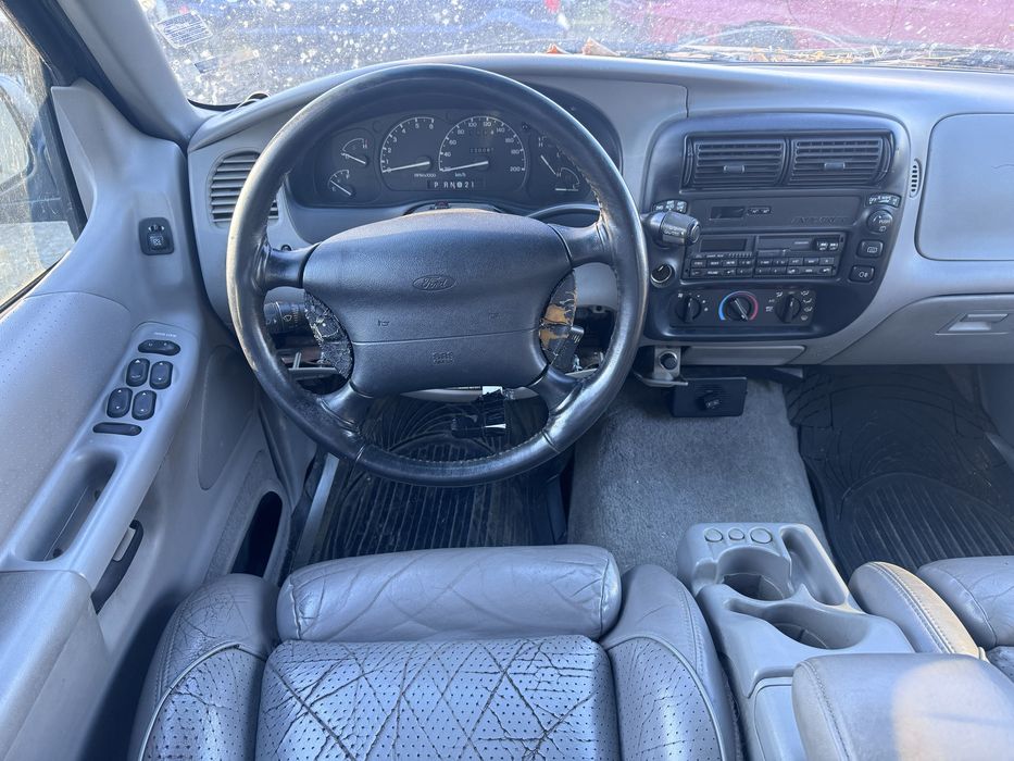Ford Explorer 4.0i v6 155hp 1997г На Части