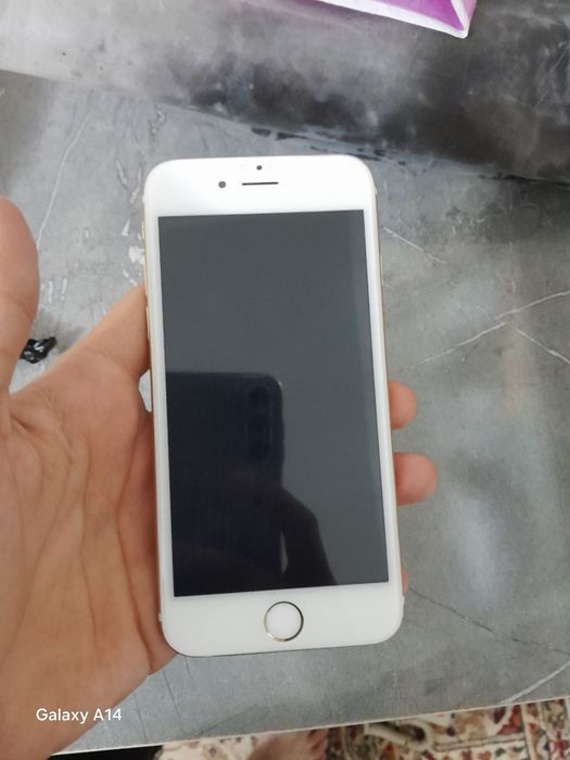 Iphone 6 sotiladi