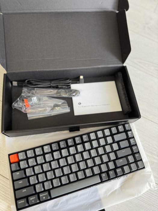 Tastatura mecanica noua - Keychron K2