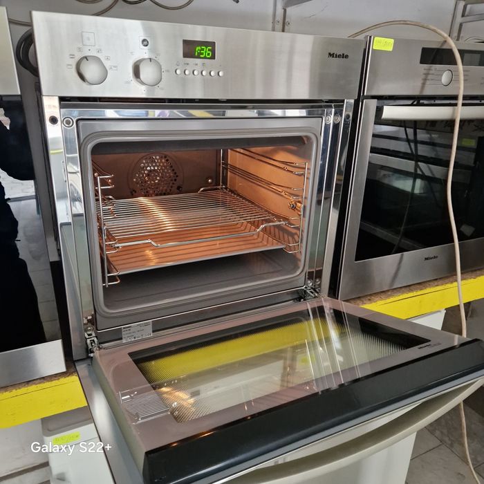 Фурна за вграждане MIELE