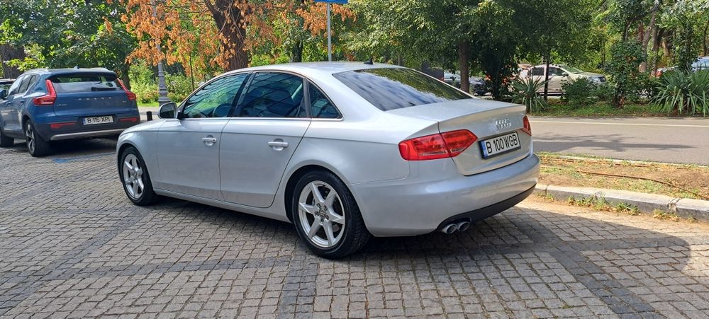 Audi A4 - 1.8 Turbo