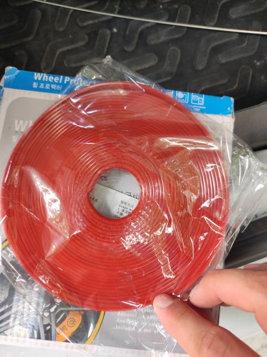 Banda protecție jante 8M (diferite culori)