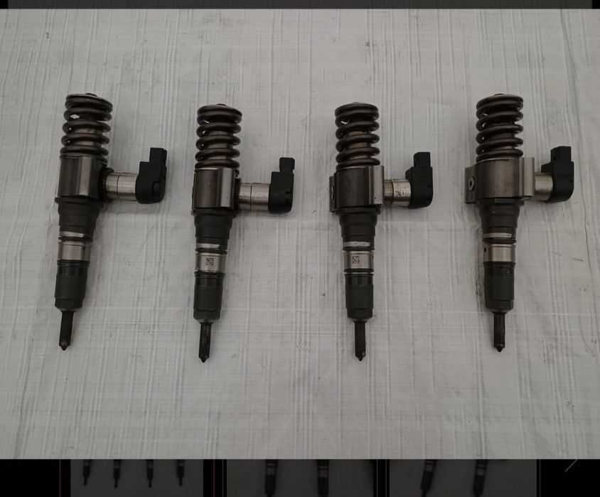 Injectoare Injector 2.0 BMN BMR vw seat skoda audi