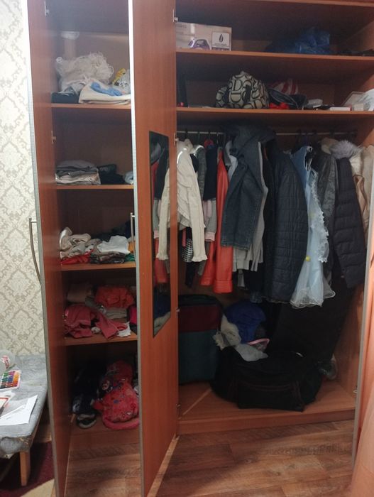 Платяной шкаф 3 створки