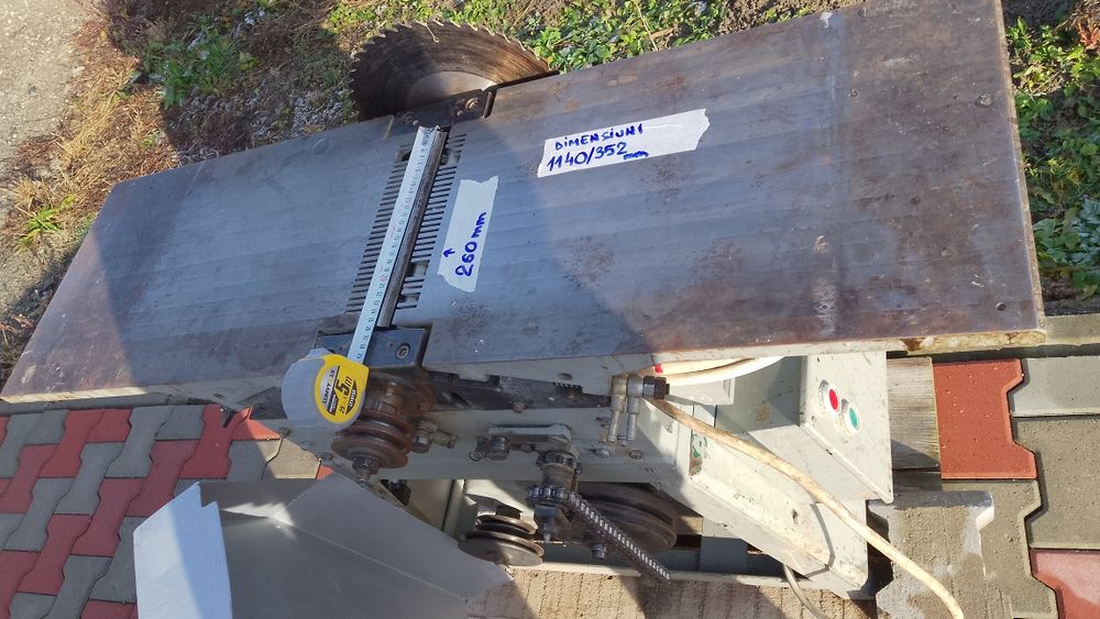 Vând Circular /Abrich  380 V