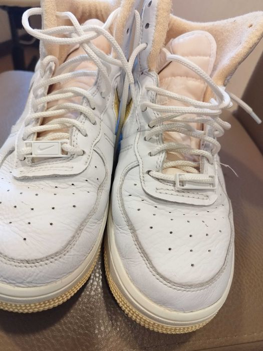 Оригинални кецове Nike Air, ном. 37,5, едт.кожа, 70 лв.