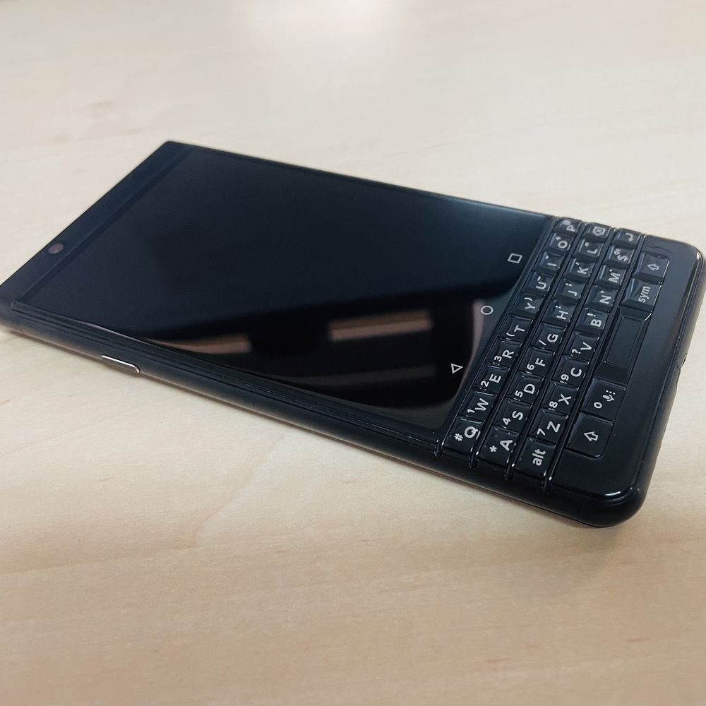 Blackberry KeyOne black edition!
